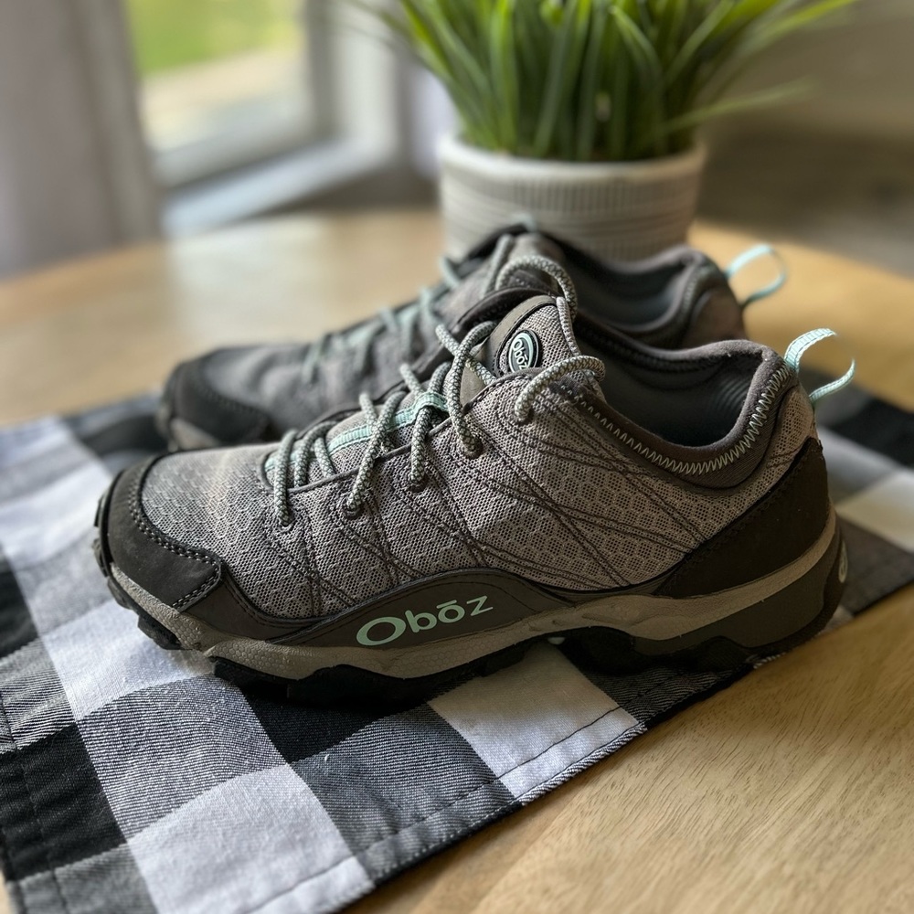 Oboz woman’s hiking/walking shoe